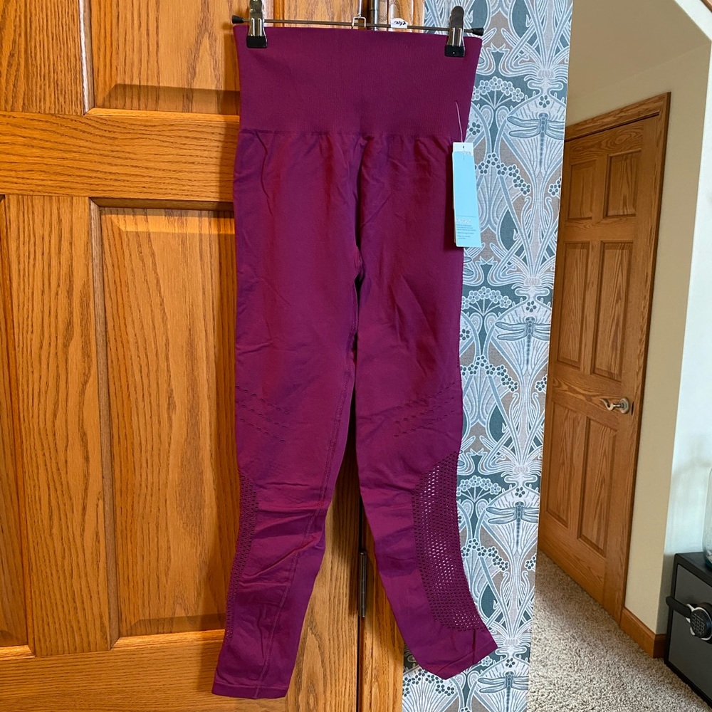 Zella leggings